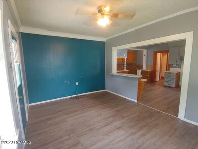 3 Living Room