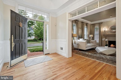 3816 Village Park Dr, Chevy Chase, MD 20815 - photo 5