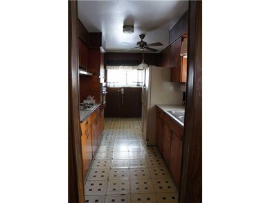 623 S 9th Ave, Beech Grove, IN 46107 - photo 3