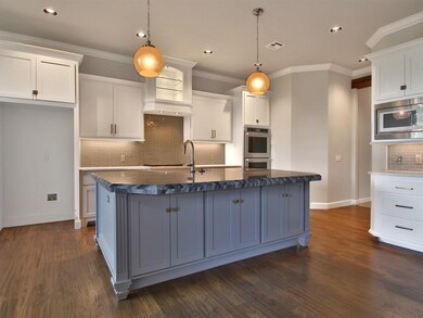 2290 Arbor Valley Dr, Edmond, OK 73025 - photo 6