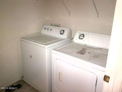 Laundry Rm
