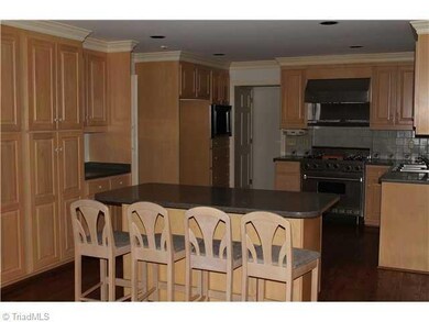 529 Edgewood Rd, Asheboro, NC 27205 - photo 5