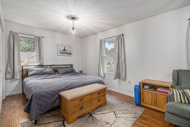 697 Edgecreek Dr, Wayland, MI 49348 - photo 7