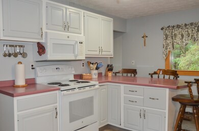 87 Middle Rd, Augusta, ME 04330 - photo 3