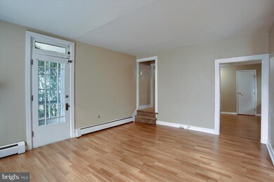 20 W Simpson St, Mechanicsburg, PA 17055 - photo 2