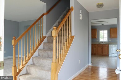 17542 Shale Dr, Hagerstown, MD 21740 - photo 2