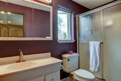 912 SE 6th Street-7