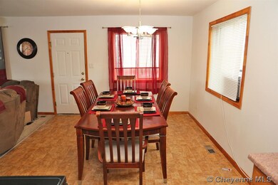 4912 Rawlins St, Cheyenne, WY 82001 - photo 4
