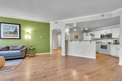 5756 N Genoa Way unit 12-105, Aurora, CO 80019 - photo 3