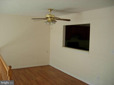 4109 Churchman Way unit 1-11, Woodbridge, VA 22192 - photo 5
