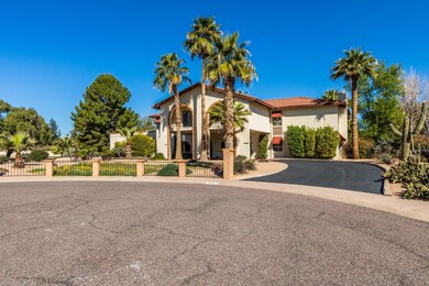 8426 N 15th Dr, Phoenix, AZ 85021 - photo 2