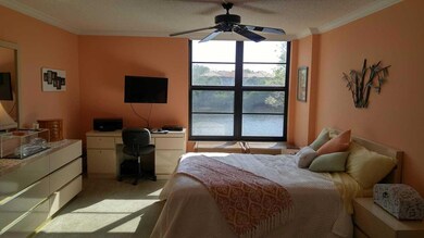 22 Royal Palm Way unit 202, Boca Raton, FL 33432 - photo 5