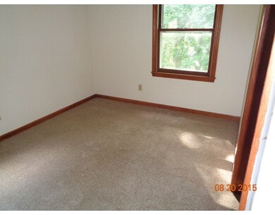 37 Borkum Rd, Spencer, MA 01562 - photo 5