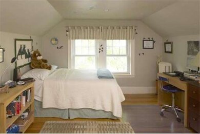 9 Irving St, Arlington, MA 02476 - photo 7