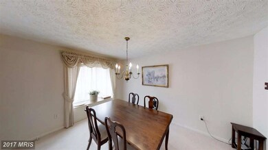 20508 Watkins Meadow Dr, Germantown, MD 20876 - photo 5