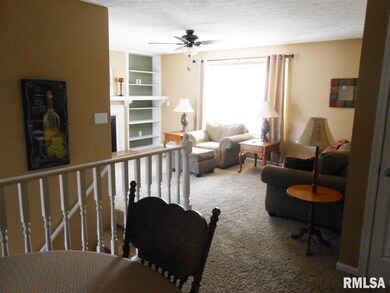 2426 E 51st St unit E, Davenport, IA 52807 - photo 7