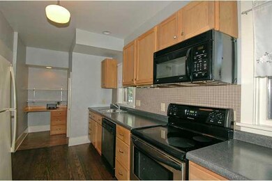 1019 25th St, Des Moines, IA 50311 - photo 6