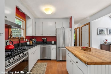 46 Old Coach Rd, Vineyard Haven, MA 02568 - photo 5