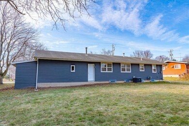 303 Church St, Brooklyn, WI 53521 - photo 3