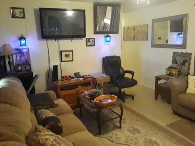 812 Whippoorwill Dr, Granbury, TX 76049 - photo 3