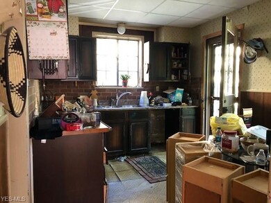 3414 Beechwood Ave, Cleveland, OH 44118 - photo 5