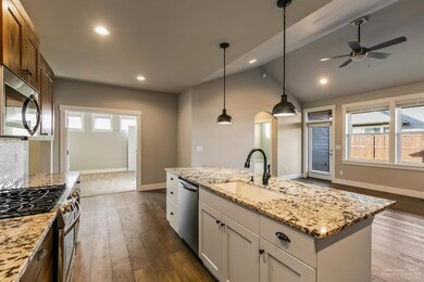 4098 SW Badger Ct, Redmond, OR 97756 - photo 7