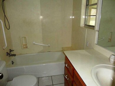 Master Bath/Spa.