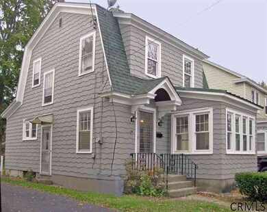 39 Edgecomb St, Albany, NY 12209 - photo 2