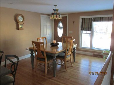 22 Colonial Dr, Warren, RI 02885 - photo 5