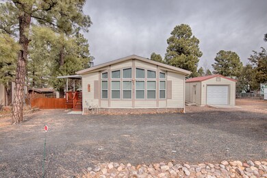 310 E Reidhead St, Show Low, AZ 85901 - photo 4