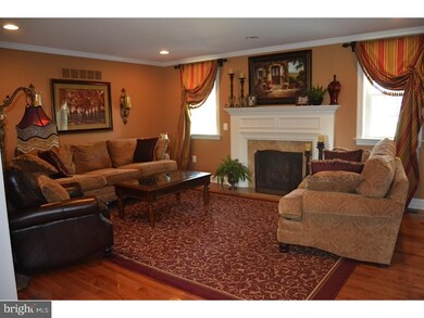 2621 Sunset Blvd, Broomall, PA 19008 - photo 3