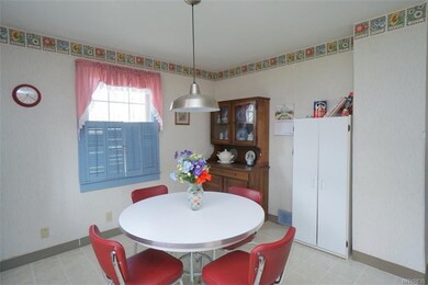 103 Greenwood Cir, North Tonawanda, NY 14120 - photo 4