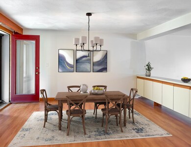 Virtually staged dining room