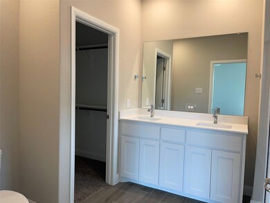 2373 Briscoe Ranch Dr, Hudson Oaks, TX 76087 - photo 5