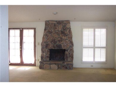 1532 Charles Owens Dr, El Paso, TX 79936 - photo 2