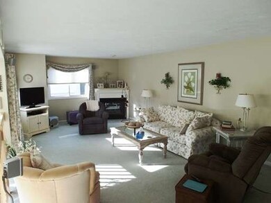 14 Algonquin Trail, Ashland, MA 01721 - photo 4