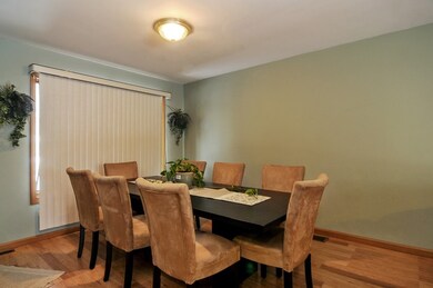 2958 W Vermont Ave, Waukegan, IL 60087 - photo 3