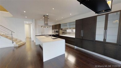 6853 NW 113th Place, Doral, FL 33178 - photo 6