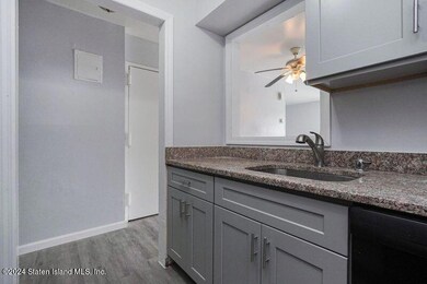 27A Francine Ct, Staten Island, NY 10306 - photo 7