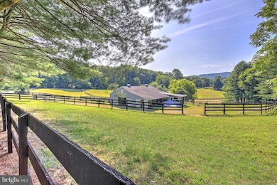 1715 Merriefields Ln, Ruckersville, VA 22968 - photo 2