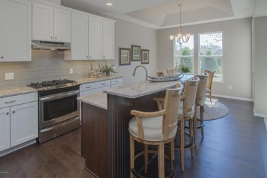 05 01 15_WW-01-005_ Hawthorne_Kitchen_Wh