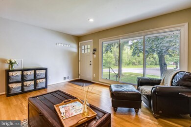 13210 Turkey Branch Pkwy, Rockville, MD 20853 - photo 4