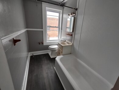 5 School St unit 9, Claremont, NH 03743 - photo 4