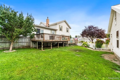 260 Duncan Ave, Cheboygan, MI 49721 - photo 5