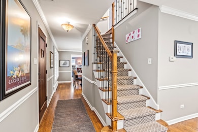 2938 Peachgate Ct, Glenview, IL 60026 - photo 2