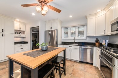 703 S Swain Ave, Elmhurst, IL 60126 - photo 7