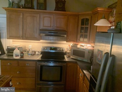 920 Sycamore Ave, Laurel Springs, NJ 08021 - photo 2