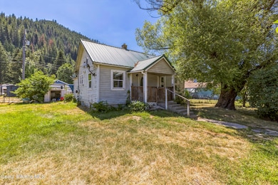 511 E Idaho Ave, Osburn, ID 83849 - photo 2