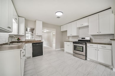 538 Pecan Dr, South Houston, TX 77587 - photo 3