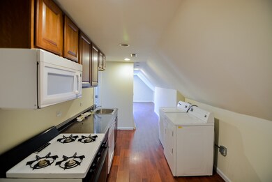 3123 N Kimball Ave unit 3, Chicago, IL 60618 - photo 4